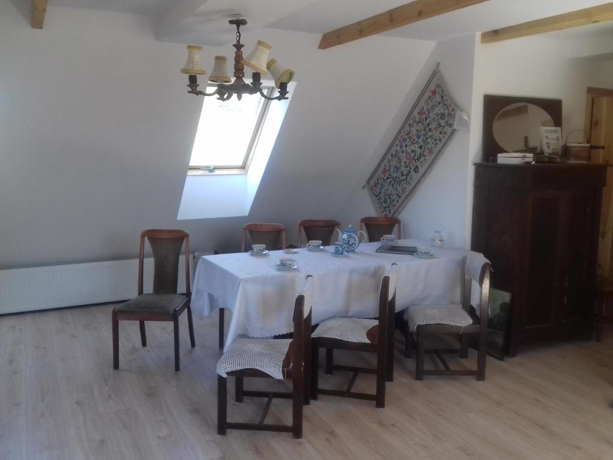 Bed and Breakfast Izdebka W Zaciszu Czarna Dabrowka Экстерьер фото