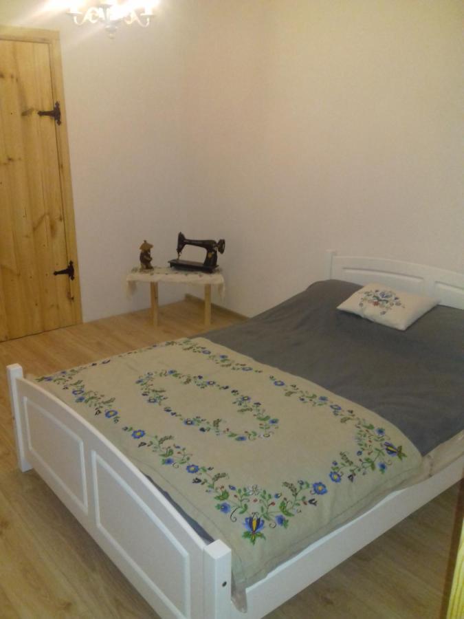 Bed and Breakfast Izdebka W Zaciszu Czarna Dabrowka Экстерьер фото